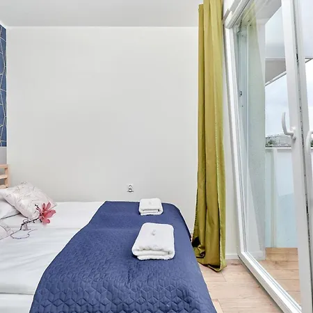 Modern Grabiszyn By Renters * Breslavia